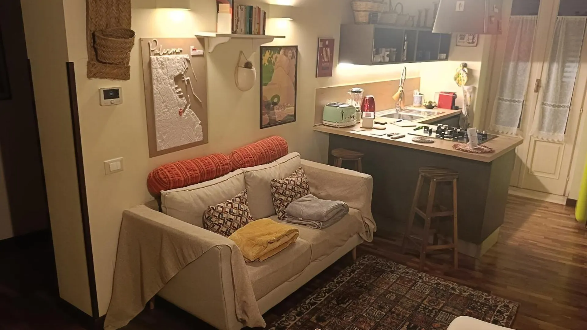 We # Are Ai Cassarelli Apartment Palermo