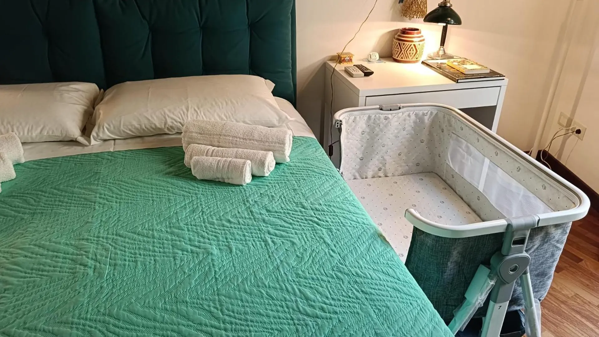 We # Are Ai Cassarelli Apartment Palermo